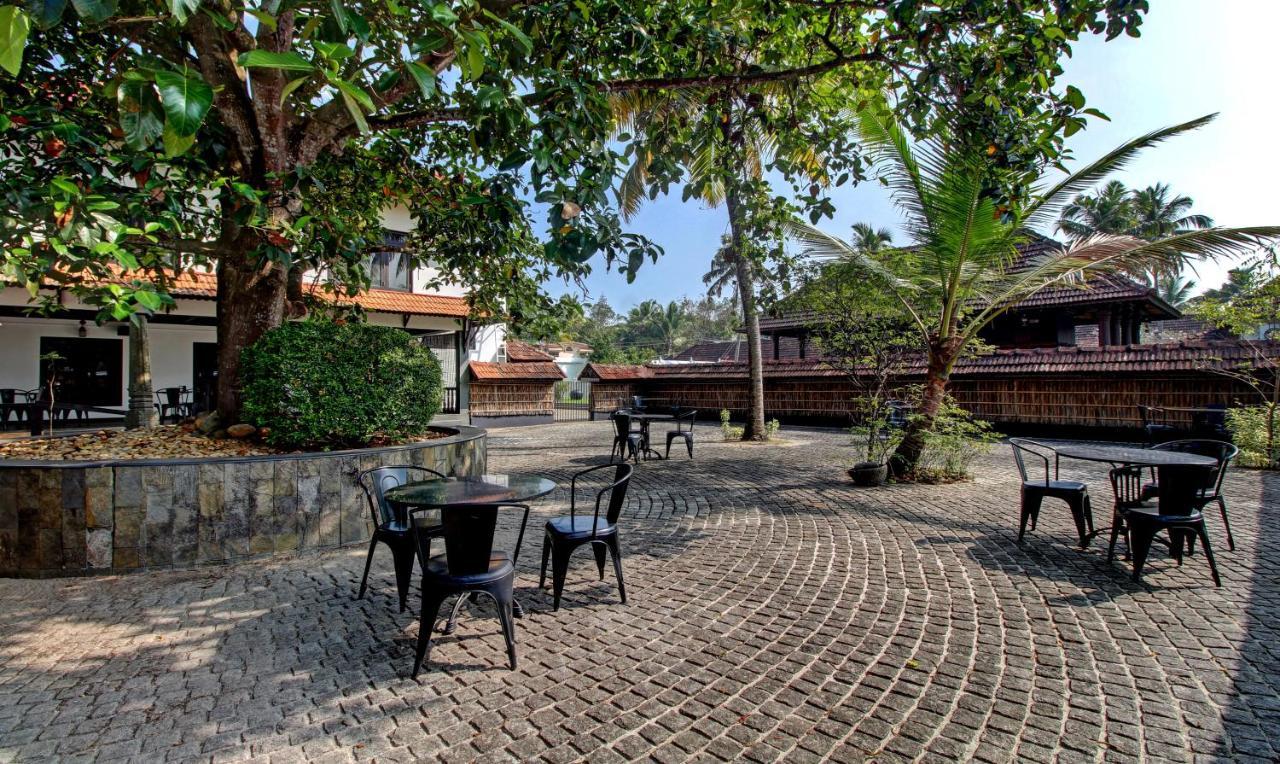 Treebo Premium Travancore Palace Cherthala Alappuzha Zewnętrze zdjęcie