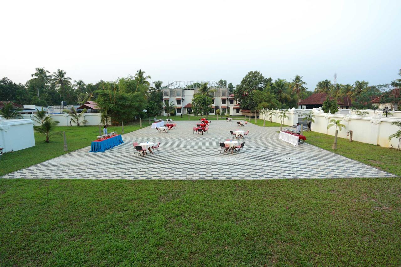 Treebo Premium Travancore Palace Cherthala Alappuzha Zewnętrze zdjęcie
