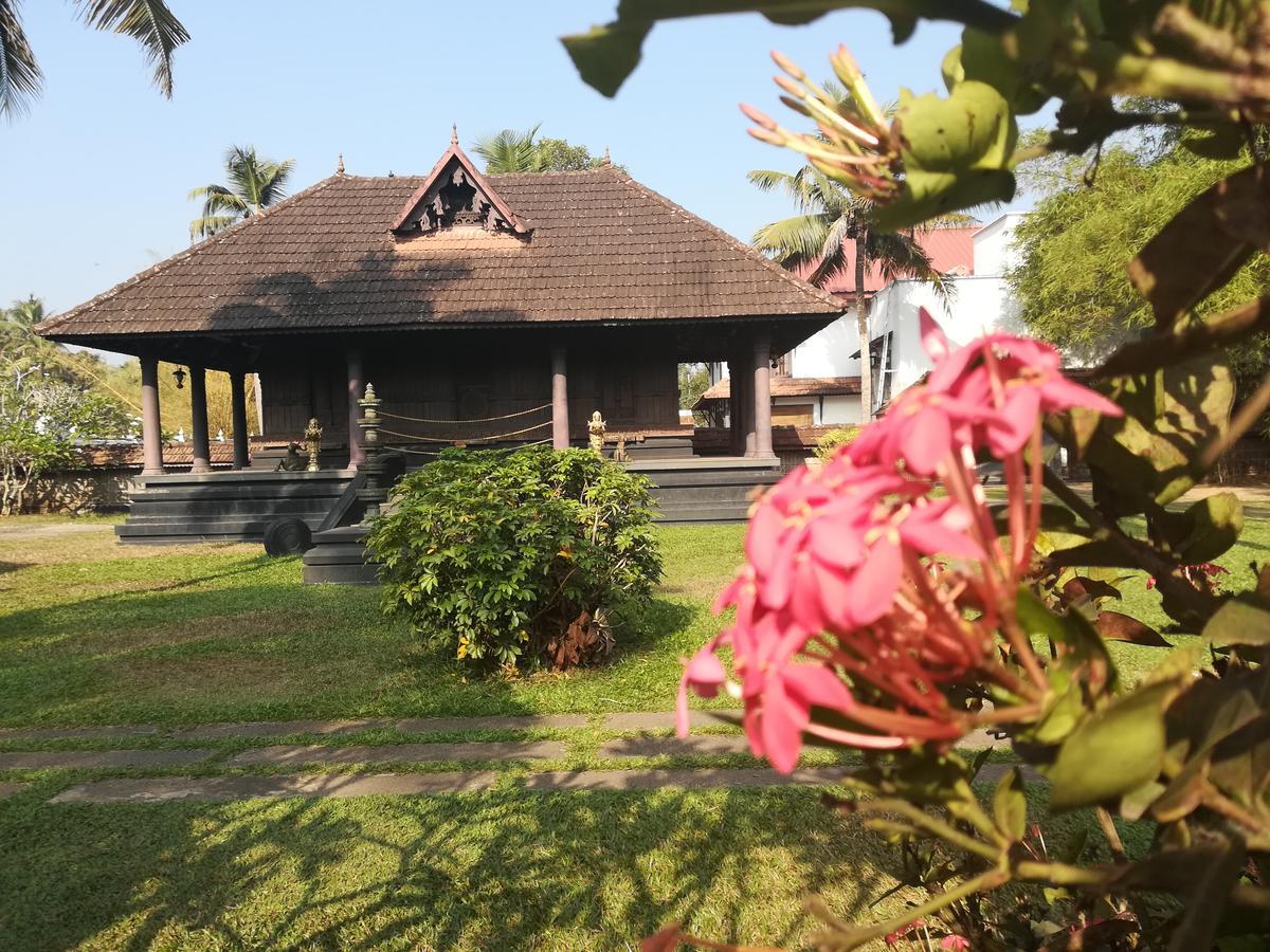 Treebo Premium Travancore Palace Cherthala Alappuzha Zewnętrze zdjęcie